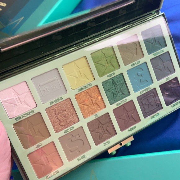 Jeffrey Star Bundle - Picture 4 of 12